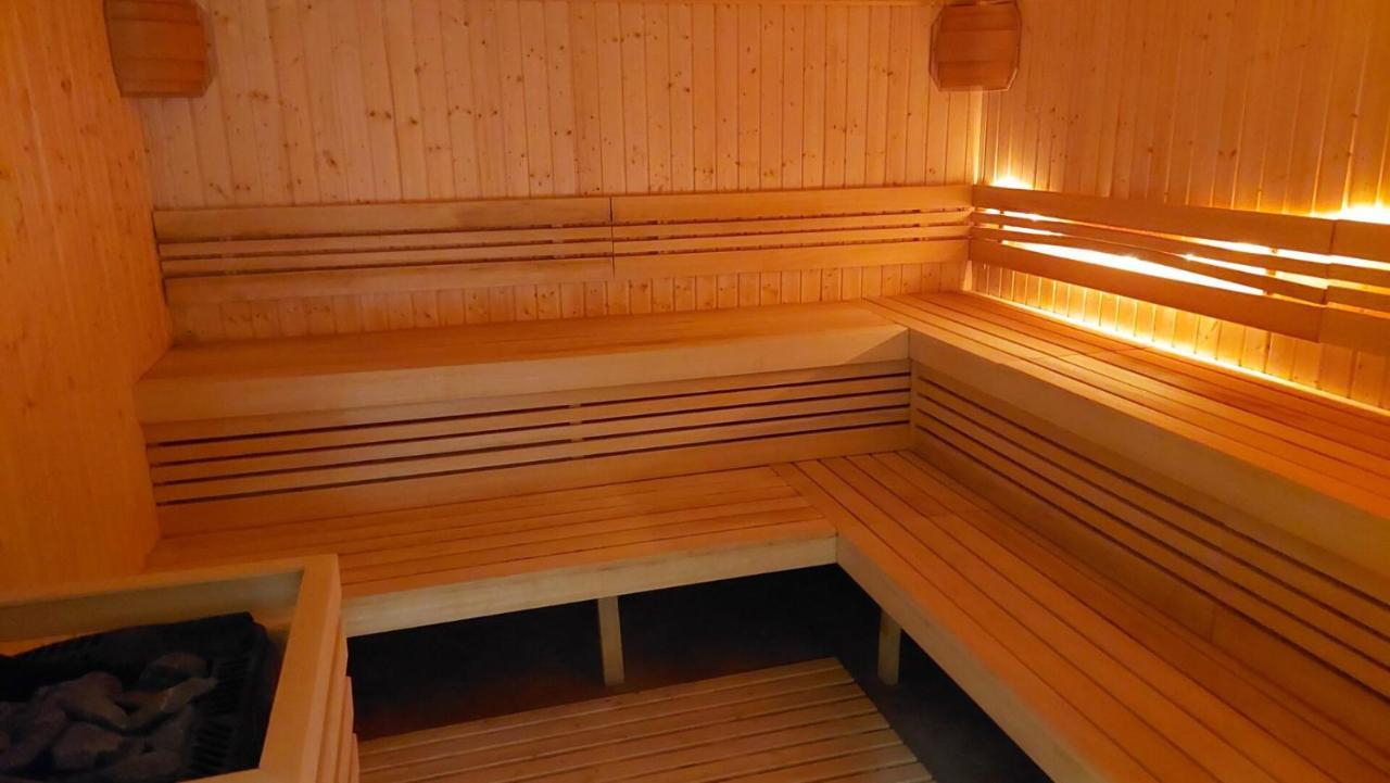 Nadmorskie Apartamenty - Apartament Spa Dziwnów Esterno foto